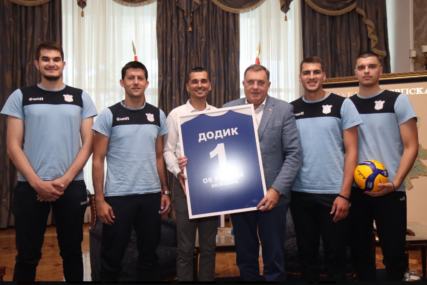 Predsjednik Republike Srpske poručio "Sportisti iz Bijeljine zaslužuju dvoranu za održavanje evropskih i svjetskih takmičenja" (FOTO)