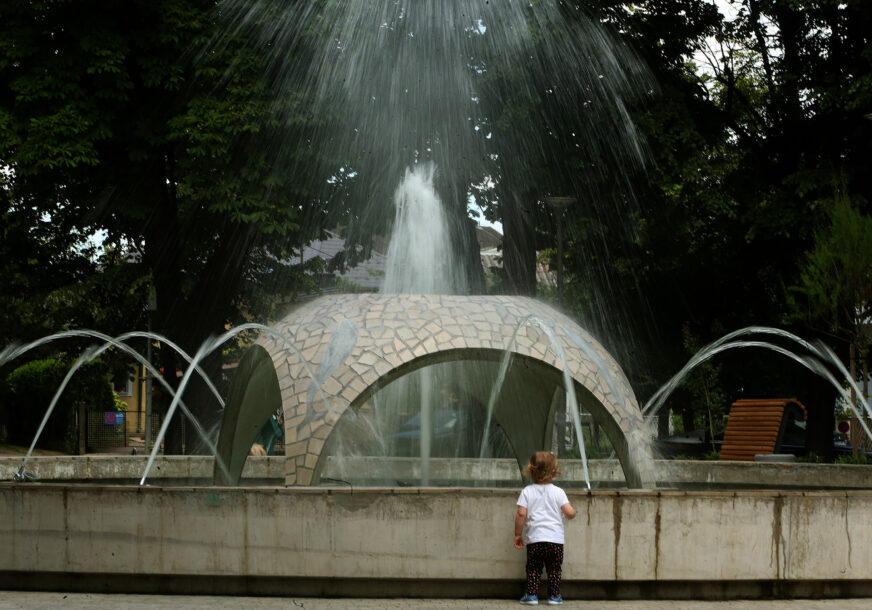 fontana u parku mladen stojanović 