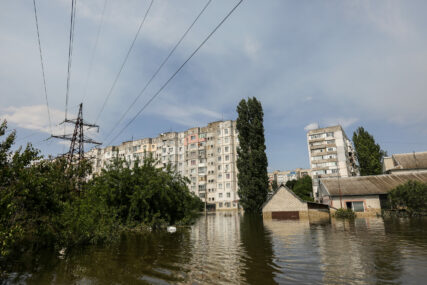 POGINULA 41 OSOBA Nakon pucanja brane HE Kahovka poplave napravile strašnu štetu, ugrožene hiljade ljudi