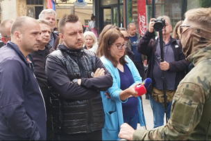 Srbi se okupili ispred opštine Zvečan