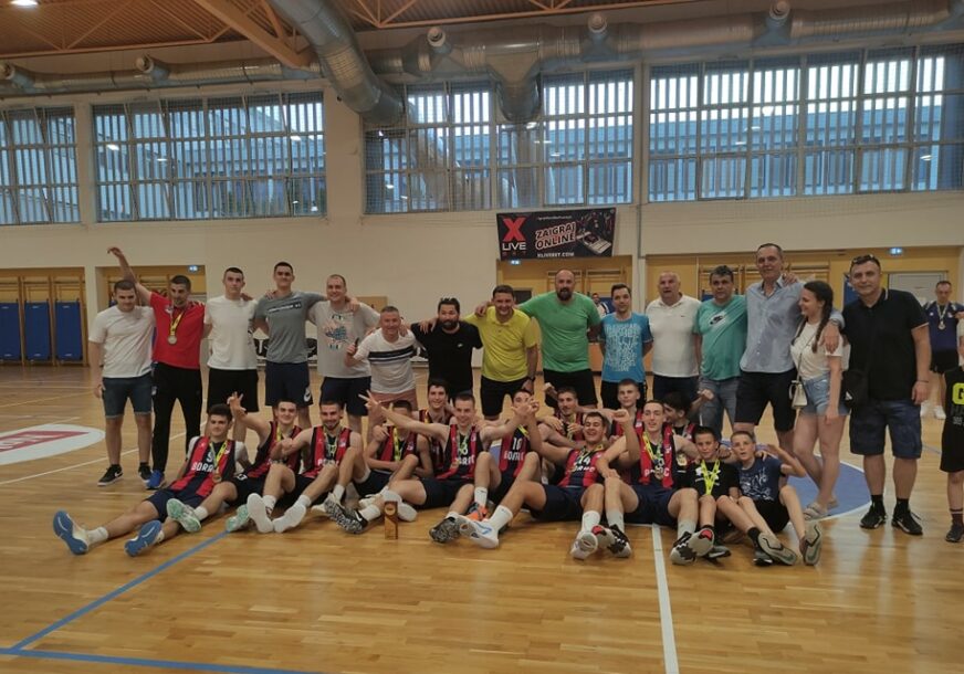 Košarkapi Akademca šampioni BiH