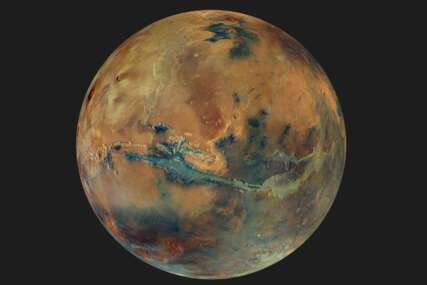 Prikazani do sada neviđeni detalji: Prvi prenos uživo sa Marsa (VIDEO)