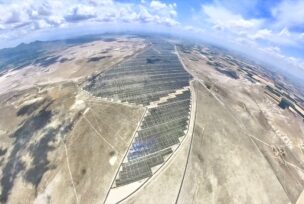 Solarna elektrana Karapinar u Turskoj snimljena je sa visine od 2.700 metara