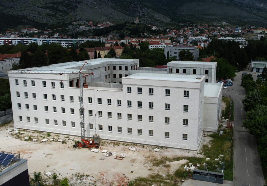zaustavljeni radovi na izgradnji gimnazije u trebinju 