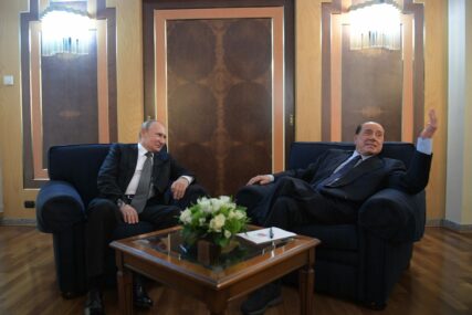 Silvio Berluskoni u posjeti kod Putina