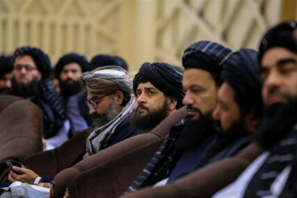 Zabranjuju nereligioznu muziku: Talibani spaljuju muzičke instrumente