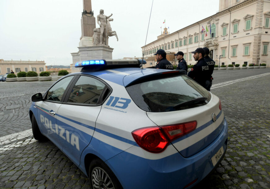 Policija italije