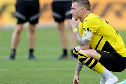 DIRLJIVA PORUKA Marko Rojs više nije kapiten Dortmunda (VIDEO, FOTO)