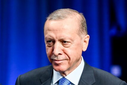 "On to uvijek radi, a onda traži ustupke" Erdogan popustio pred NATO liderima u zadnjem trenutku  (FOTO)