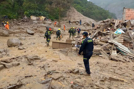 Odron u Kolumbiji: Najmanje osam osoba stradalo, spasilačke ekipe tragaju za nestalima pomoću dronova (FOTO)