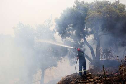 Vatrogasac, požari u Grčkoj