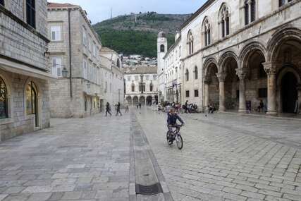Jutros u sedam izmjereno 29,9 stepeni: Dubrovnik najtopliji grad u Hrvatskoj