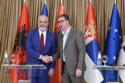 Vučić se sastao sa Edi Ramom "Srbija ispunila zahtjeve koji su se odnosili na deeskalaciju na sjeveru Kosova"