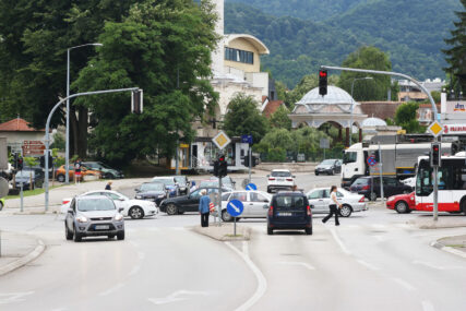 Hoće li Banjaluka novim izmjenama riješiti gorući problem: Uvođenje jednosmjernog saobraćaja u centru izazvaće kolaps