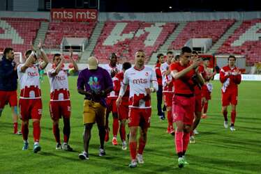 FK Radnicki Nis 1-3 FK Crvena Zvezda Belgrad :: Videos 