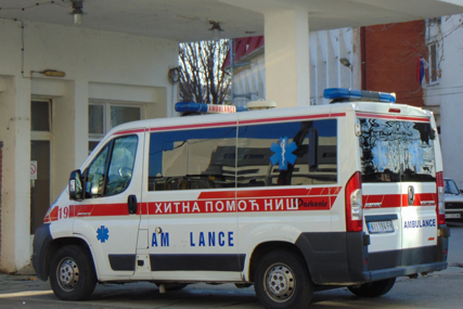 SAOBRAĆAJNA NESREĆA  Povrijeđena dva tinejdžera, hitno prebačeni u Klinički centar u Nišu