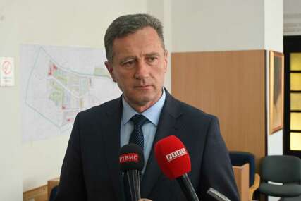 "Sankcionisanje bez ikakvih dokaza" Jugović uputio podršku Aleksandru Vulinu nakon stavljanja na listu sankcija