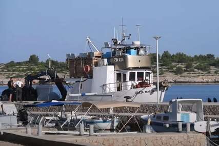 Tragedija u Jadranu: Jahta potonula nakon sudara sa ribarskim brodom, poginuo kuvar (VIDEO)