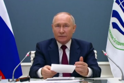 "Hvala na podršci protiv pobune" Putin na virtuelnom samitu sa liderima Kine i Indije (VIDEO)