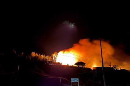 PAKAO U RAJU Ogroman šumski požar guta čuvena španska ostrva, evakuisano više od 4.000 ljudi (VIDEO, FOTO)