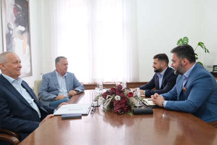 Na stolu više aktuelnih tema: Ministar Košarac razgovarao s predstavnicima Privredne komore Republike Srpske
