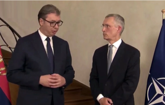 Vučić i Stoltenberg na sastanku