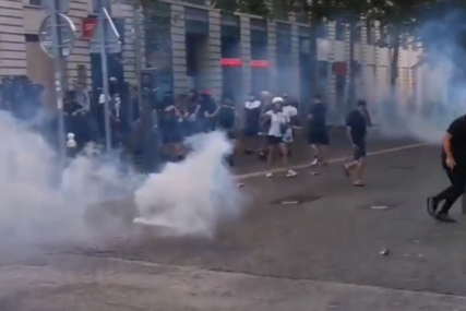 NEMIRNA NOĆ U FRANCUSKOJ Sukobi u Marseju, policija ispalila suzavac na demonstrante (VIDEO)