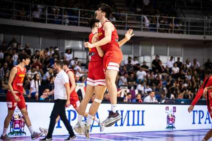 Čekaju se Orlići: Mladi košarkaši Španije u finalu Evropskog prvenstva (FOTO)