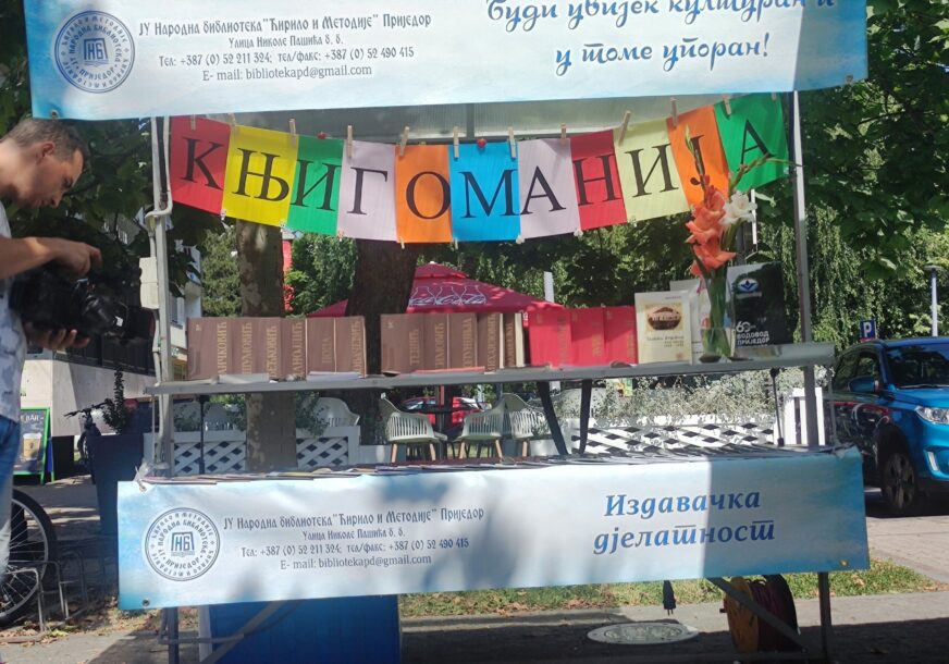 Knjigomanija u Prijedoru
