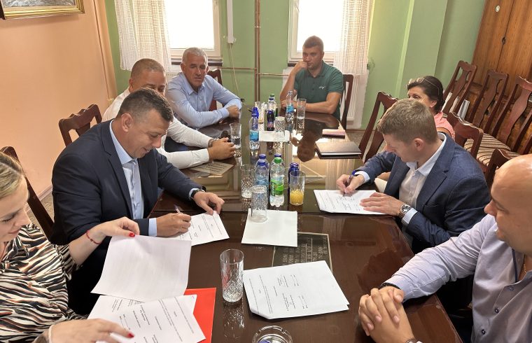 potpisivanje sporazuma između Puteva RS i Opštine Gacko