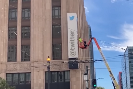 Uklanjanje Tviter znaka sa zgrade u San Francisku prekinula policija
