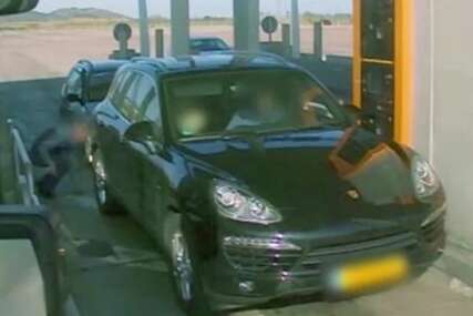 Lopovi napravili plan: Buše gume na autima, pa onda ih pljačkaju (VIDEO)