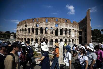Rim vodi bitku kod Koloseuma: U gradu preko sedam miliona miševa