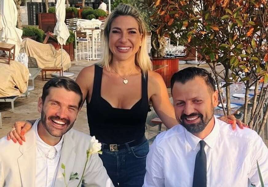 Jovana Jeremić na gej venčanju