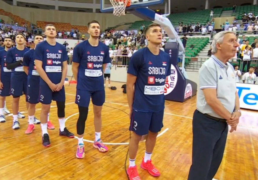 Uskoro počinje Mundobasket: Košarkaši Srbije stigli u Manilu (FOTO)