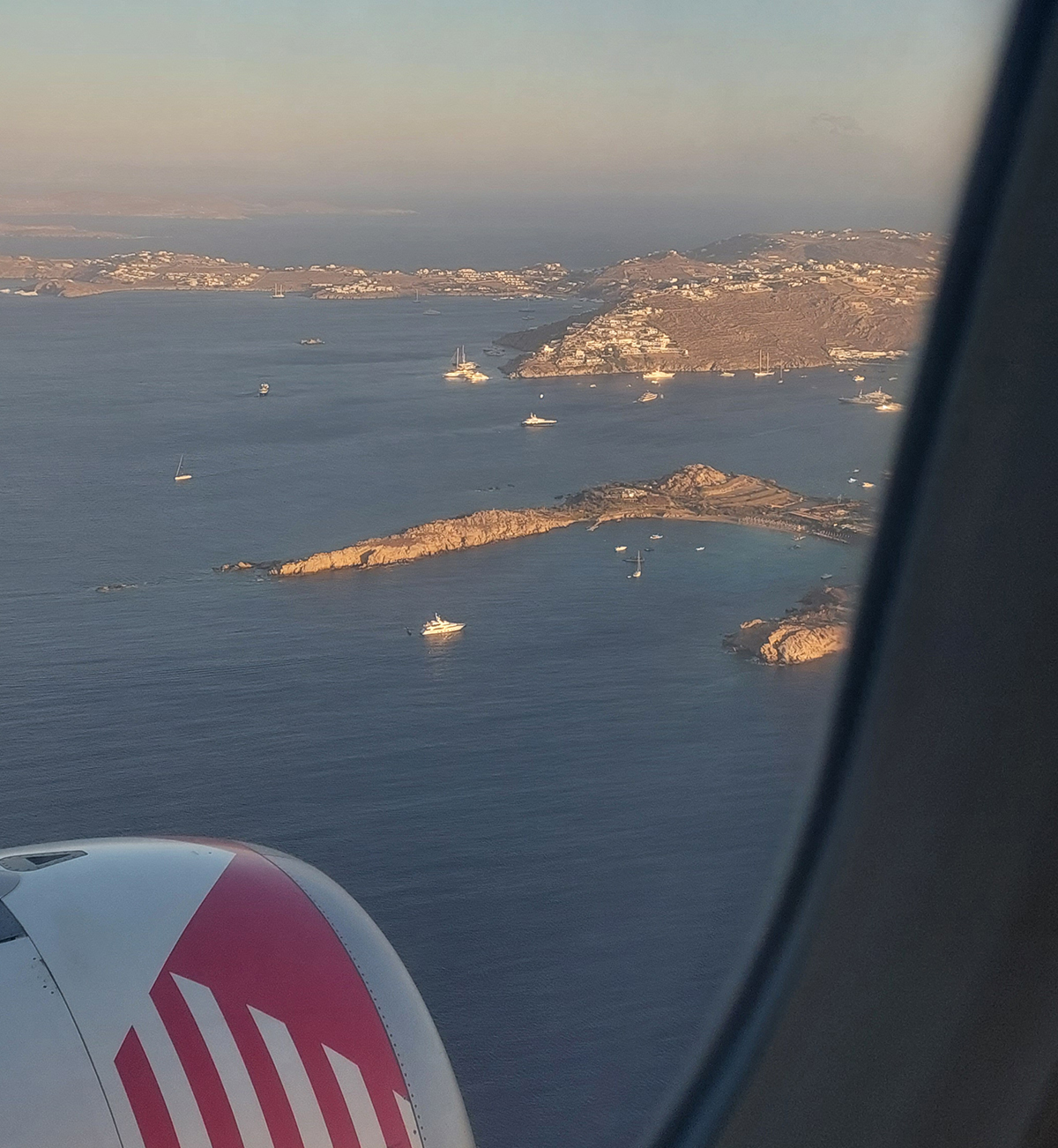 Mikonos pogled iz aviona