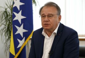 "Oni ne mogu isporučiti izborni zakon" Nikšić ističe da nije fer gurnuti vrući krompir opoziciji iz Srpske