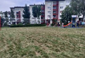 ŽENA 3 MJESECA LEŽALA MRTVA U STANU Stanari zgrade gdje je pronađena starica u Banjaluci u strahu, boje se ZARAZE