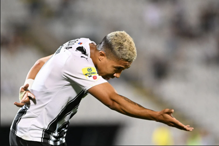 (VIDEO) Za ovo je trebala hrabrost: Na ovaj način je Partizanov Brazilac donio prolaz u četvrtfinale crno-bijelima