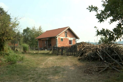 Srbija odriješila kesu za život na selu: Povećana državna pomoć za kupovinu kuće sa okućnicom
