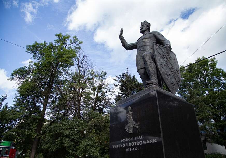 Spomenik kralj Tvrtko Sarajevo