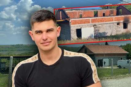 Od kuće ubice iz Mladenovca ostali samo zidovi: Mještani sumnjaju da je požar podmetnut, kivni na Blažiće, traže da se odsele (FOTO)