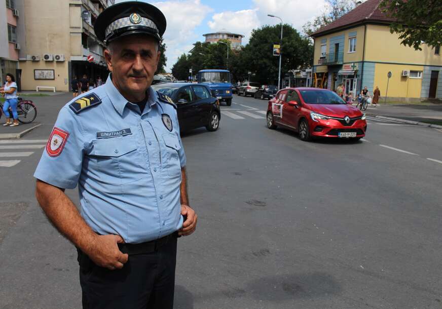 Šmitranova posljednja patrola: Omiljeni policajac iz Gradiške okačio šapku o klin (FOTO)