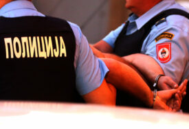 (FOTO) PRETRESI U BANJALUCI Policija oduzela različite vrste narkotika