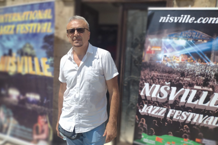 Napadnut Ivan Blagojević: Nepoznati muškarac u prolazu pesnicom udario  direktora džez festivala "Nišvil"