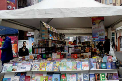 Prodavci knjiga u centru Banjaluke