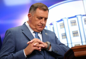 SLUTI NA NEVOLJU Dodik vratio Srpsku u fokus Zapada