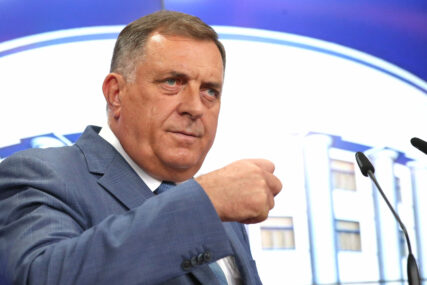 "Ne postoji krivično djelo jer nemamo zakonodavca" Advokat Milorada Dodika o strategiji odbrane predsjednika Srpske