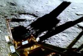 Ugašen tokom lunarne noći: Indijski rover prestao da šalje signal sa Mjeseca (FOTO)