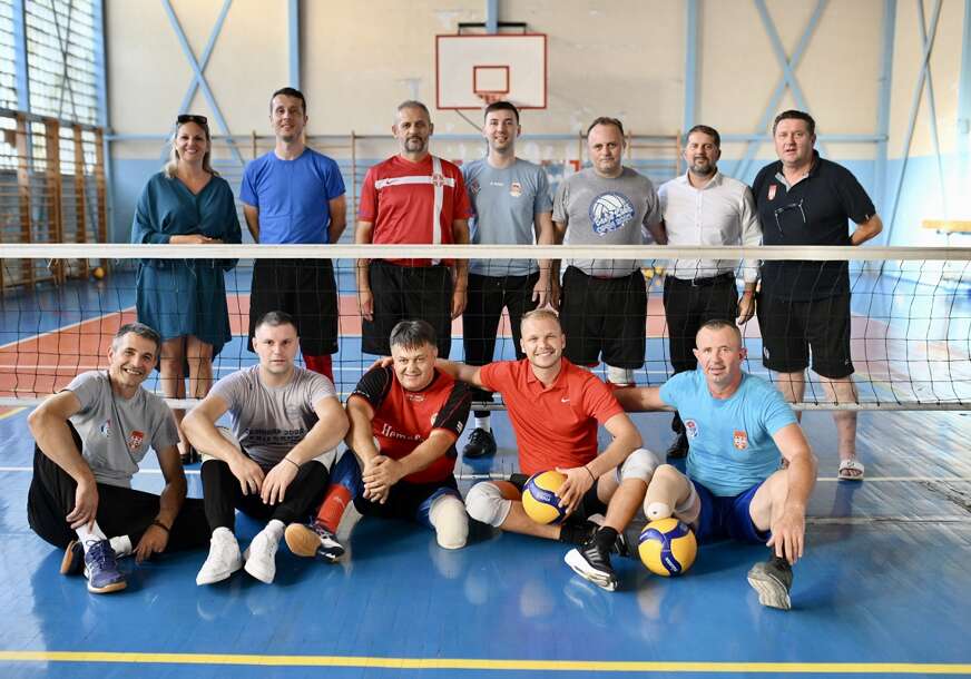 Stanivuković posjetio Odbojkaški klub invalida Banjaluka
